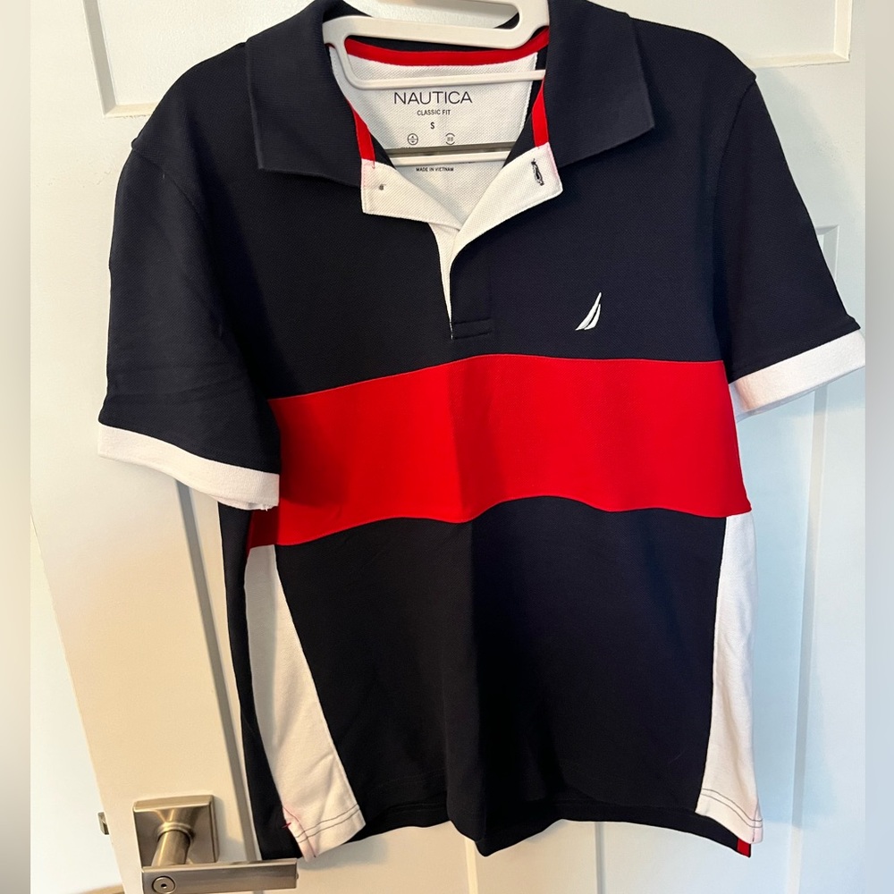 Nautica Men’s Small Button Up Dress Shirt